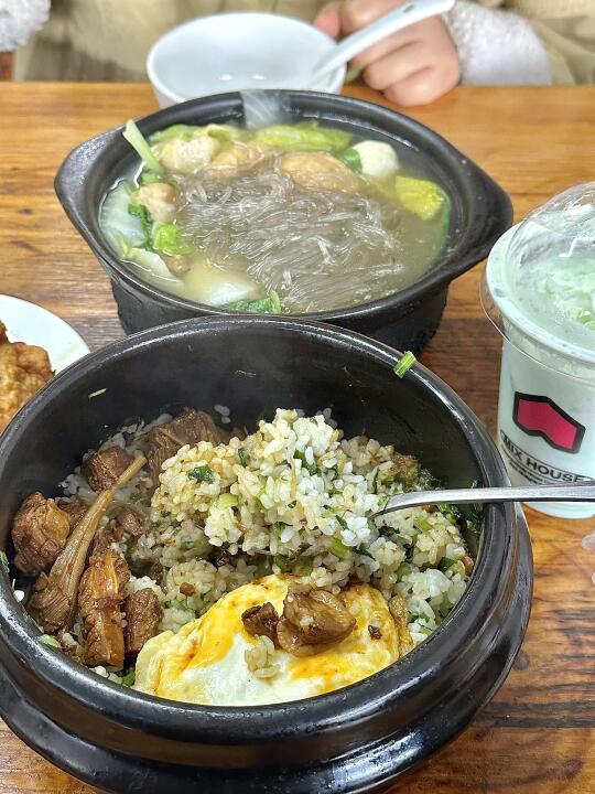 感谢昆山本地人带路！这家砂锅尊嘟好好吃🤤