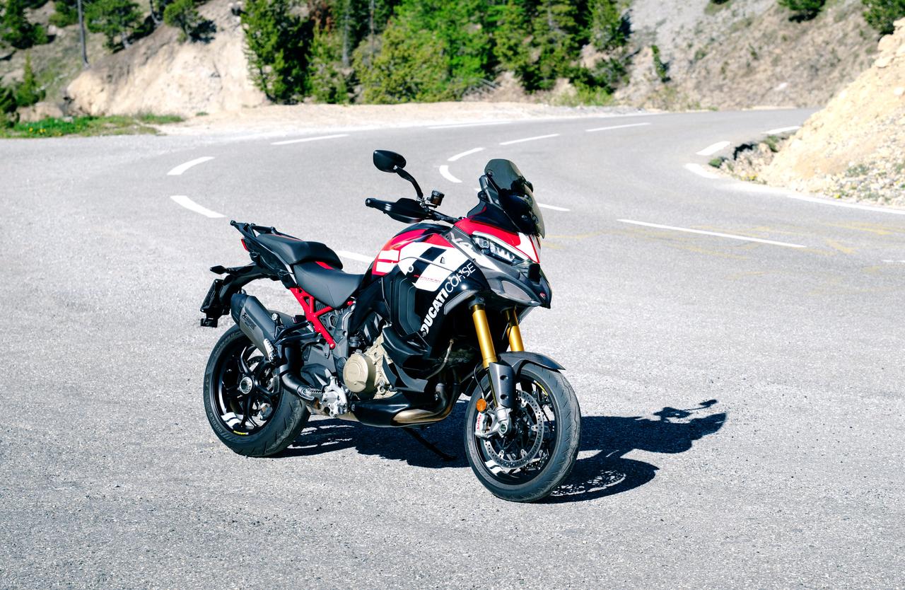 杜卡迪 2027 Multistrada V4 派克峰版

九月 24 日，Du