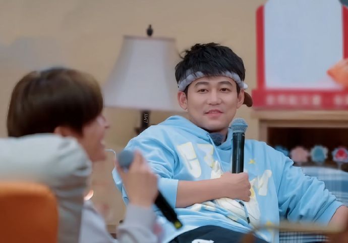 张远仅一句话绝杀苏醒张远和苏醒的互怼真是太欢乐了，一句绝杀让气氛瞬间活跃起来，太