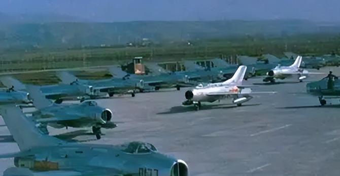 1979年，埃及购买了我国50架歼6战机，可之后埃及空军居然说歼6性能落后，拒绝