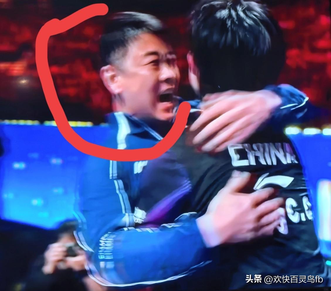 我敢说，王皓的脸从没扭曲成这样。
见过他比赛胶着时扳着大驴脸
见过他胜利后的贱贱