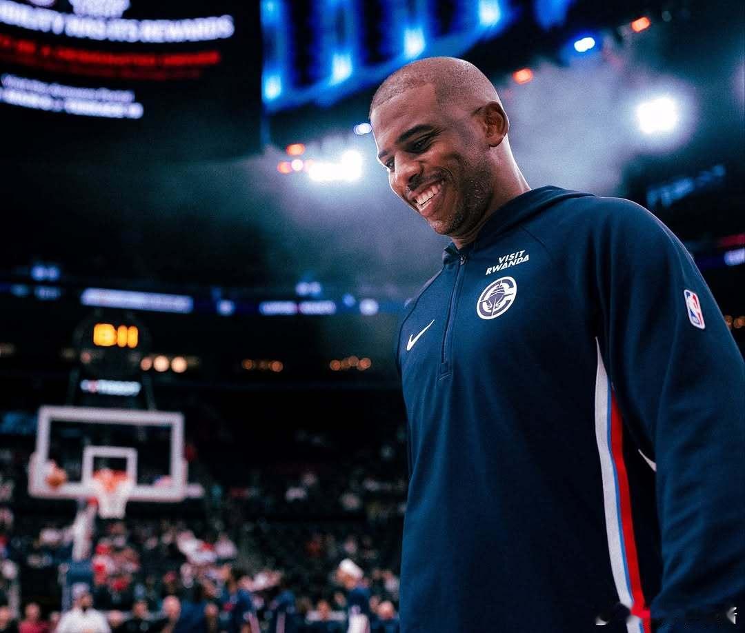 保罗正式宣布退役 保罗更新社媒，正式宣布退役，结束21年的NBA球员生涯。保罗生