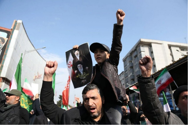 据参考消息网报道，巴基斯坦官员透露，伊朗对美方提出的结束冲突会谈反应冷淡，未展现