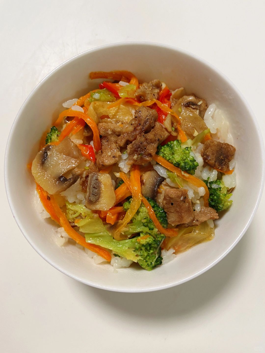 4分钟完成的牛排彩蔬饭！