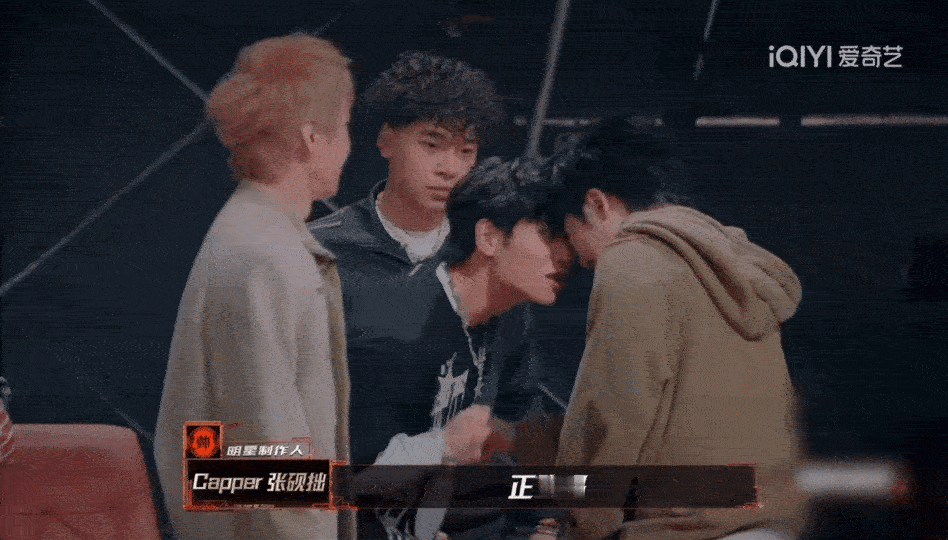 TizzyT想要翁杰得到 翁杰和队友们赛前就信心满满还带着幽默感，最后不仅预感成
