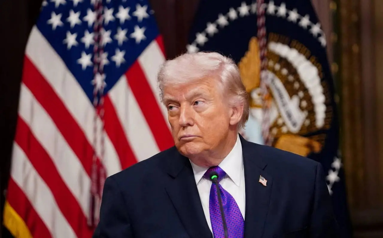 中东局势美伊以冲突幂谈天下 金融时报：特朗普无暇顾及乌克兰谈判；中东才是他的议程