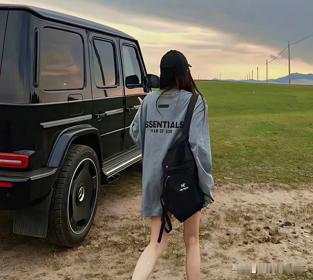 这就是男女的区别

女人说：你舍不得给我花钱，舍不得给我真心，舍不得给我陪伴，就