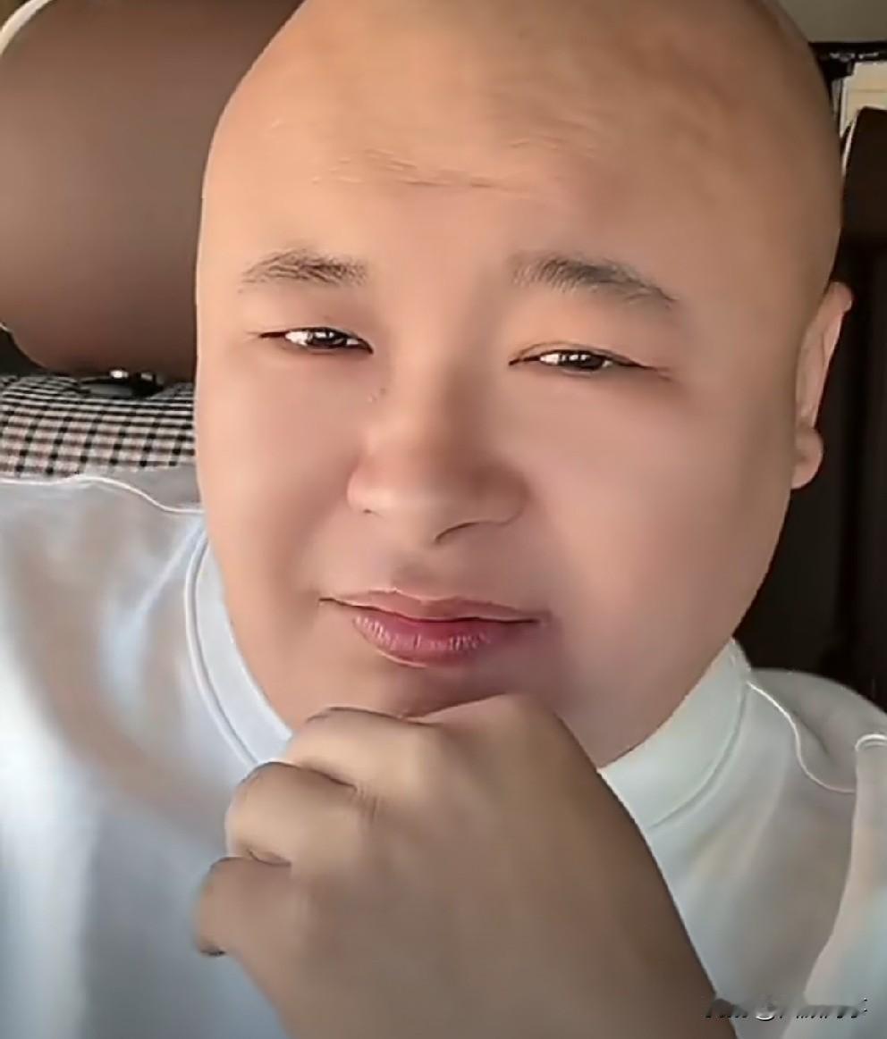 老狗承认不如阿厦，让阿厦跟老葛辛巴刘二狗比都上不了桌！

           