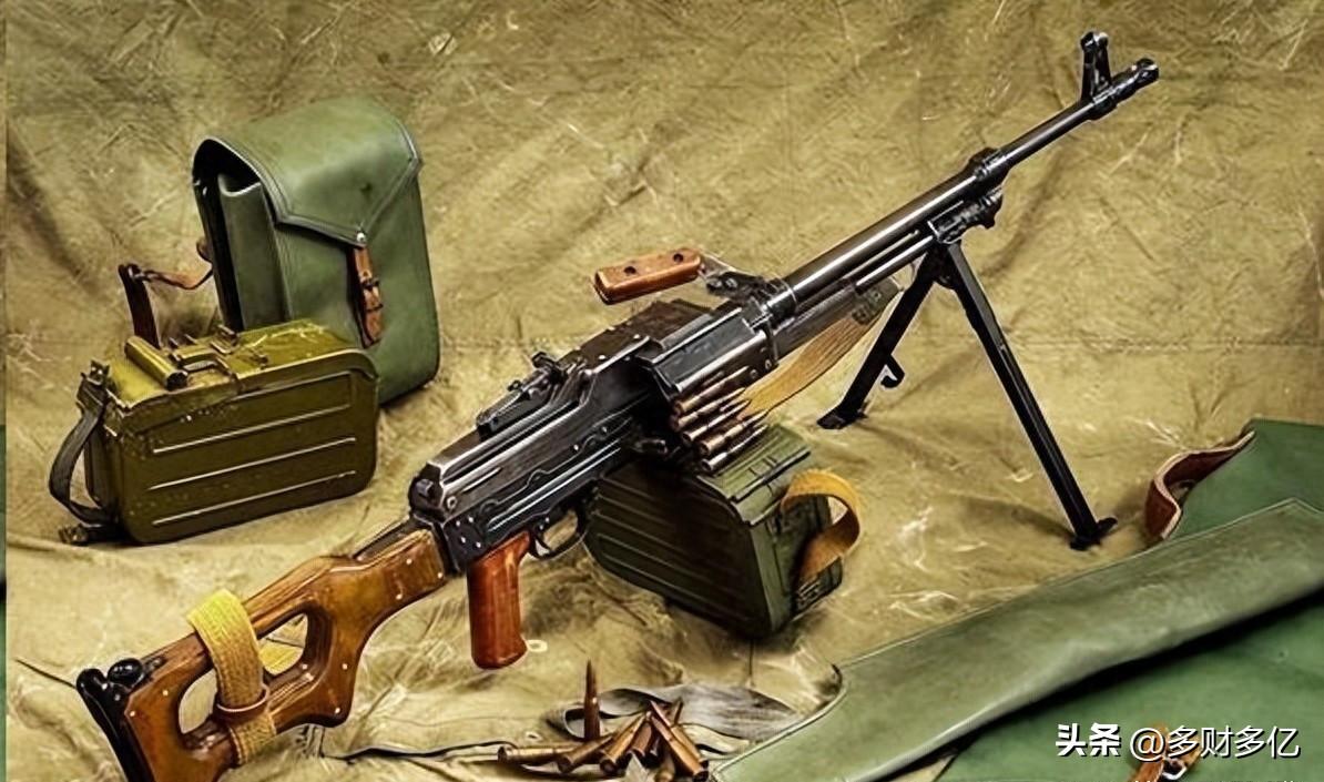 1989年，一份错误的情报让中国军工疯狂减重十年，直到苏联解体才发现：那个25公