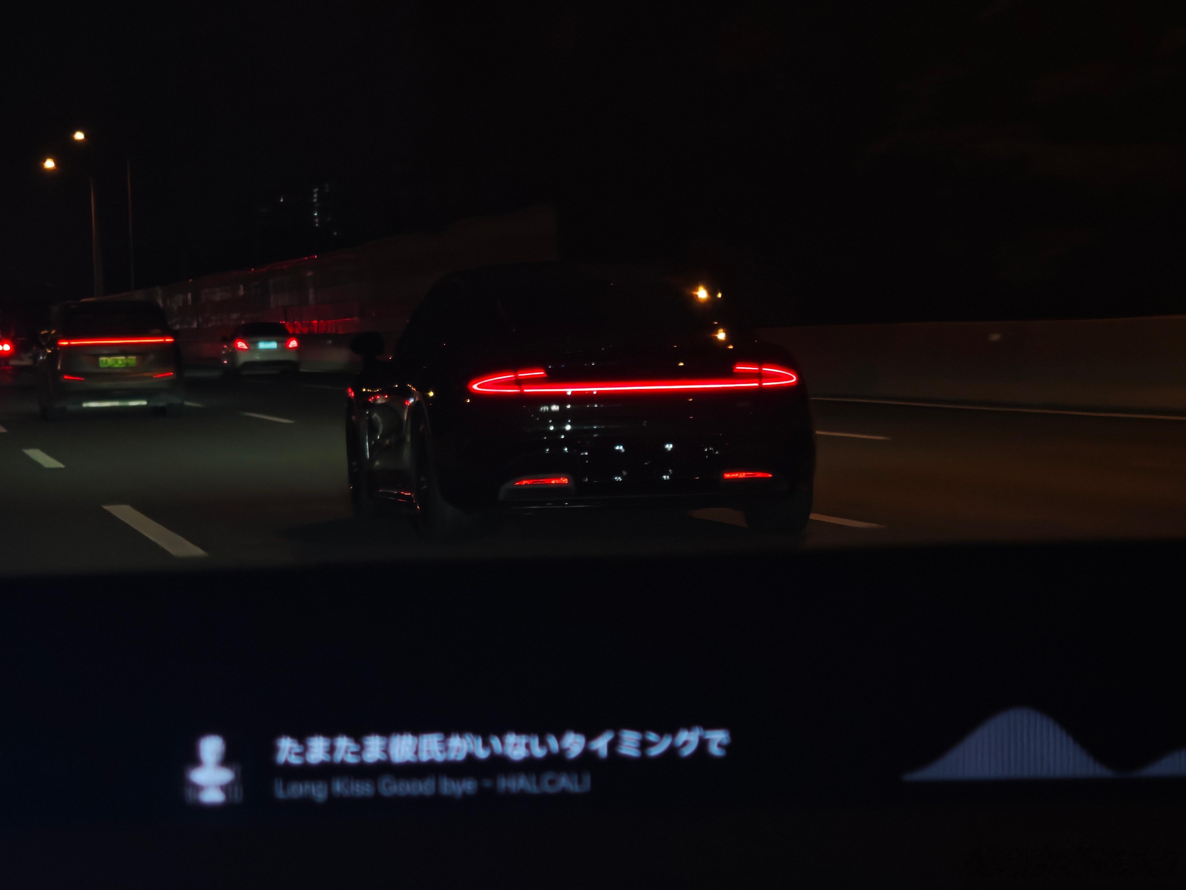 你就说路上遇见会不会多看两眼吧🥺 