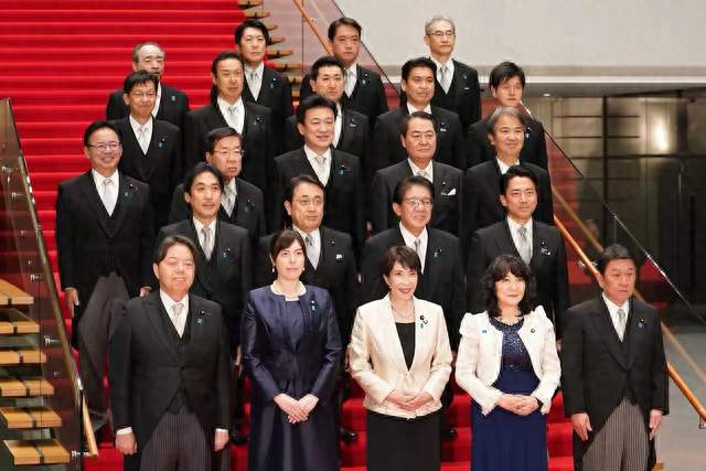 日本政坛大地震！高市内阁全体辞职，极右翼要进核心圈？