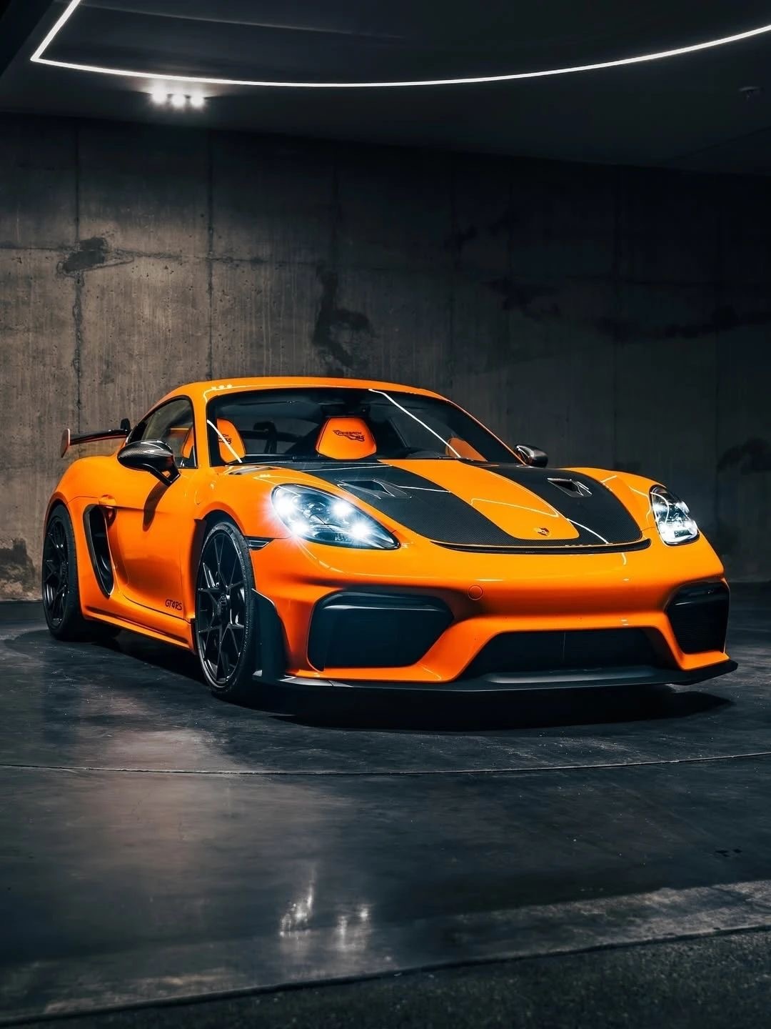 豪车超跑[超话]  保时捷718 Cyaman GT4 RS带魏斯阿赫套件 ​​