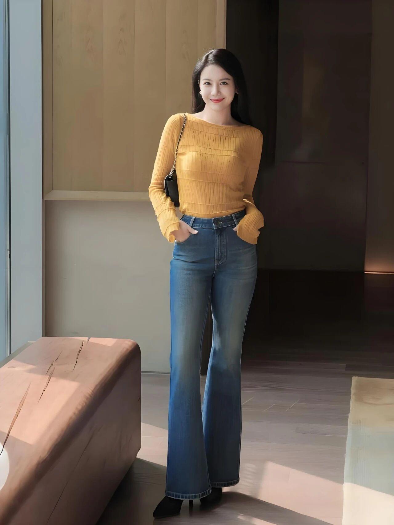 有没有感觉牛仔裤更能凸显身材的魅力呢？