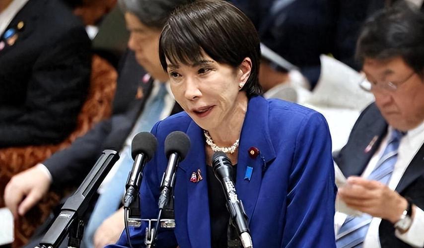 “日本把签证费涨了5倍，中国转身甩出4份全主力名单。”这段故事读起来确实很燃。日