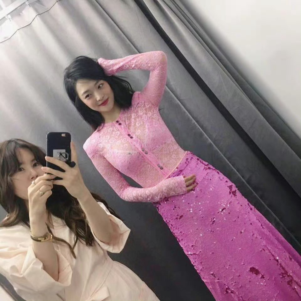 崔雪莉 崔雪莉头像 致美丽的崔雪莉 170706 INS 🍑 “这是反转魅力吗