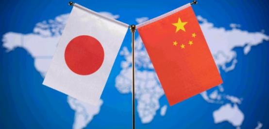 在自民党大胜之后，日本记者安田峰俊表示，中国只能自己给自己找台阶下！
 
2月8