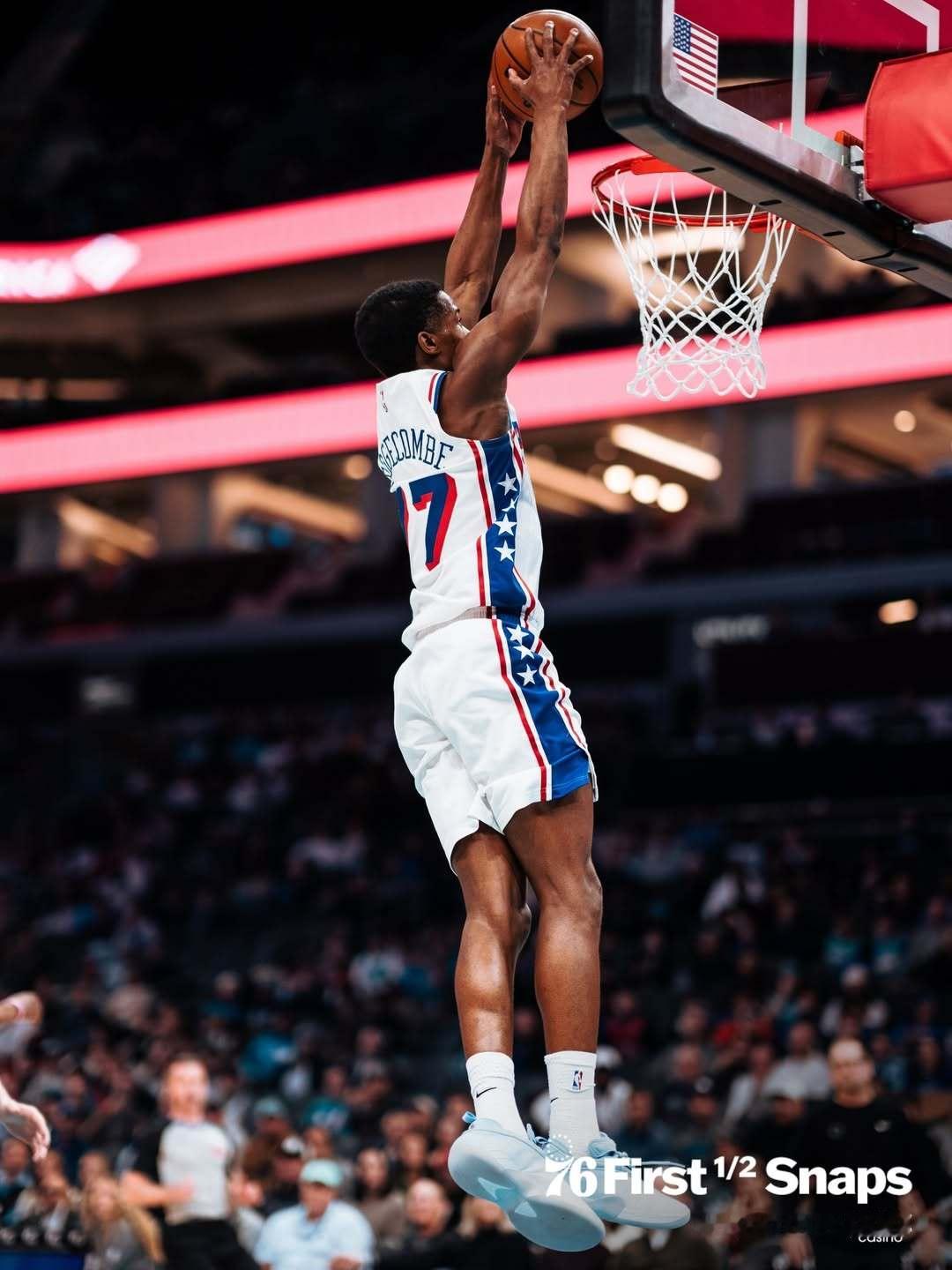 一觉醒来又是…一场败仗！全场比赛结束：76人队客场93-130不敌黄蜂队，球队遭