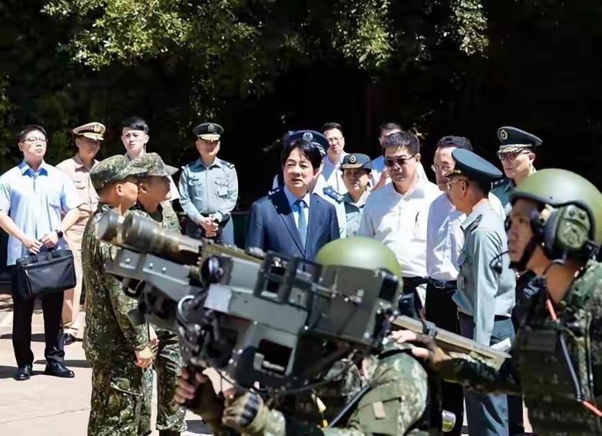 挺吓人的。美国人提出若发生“攻台”，就立即打我“痛点”
美国人这是该管的不管，不