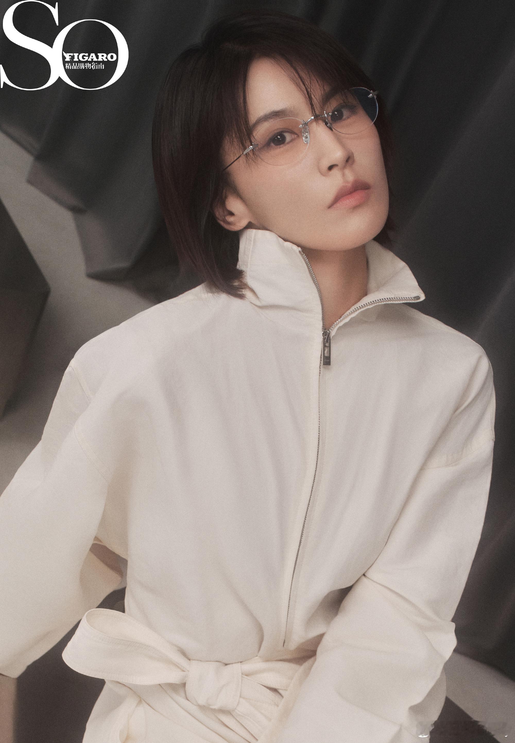 孙怡真给曾沛慈下聘礼了出道19年首登主流时尚刊！曾沛慈解锁《SoFigaro》中
