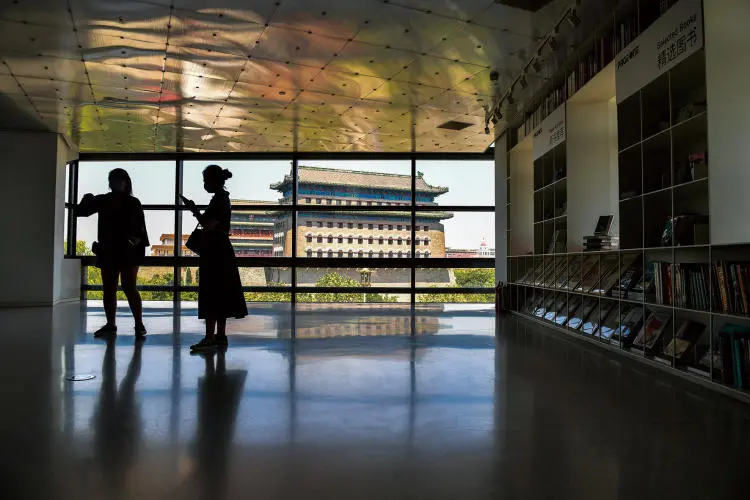 书籍摆放的最终目的，是跟读者对话