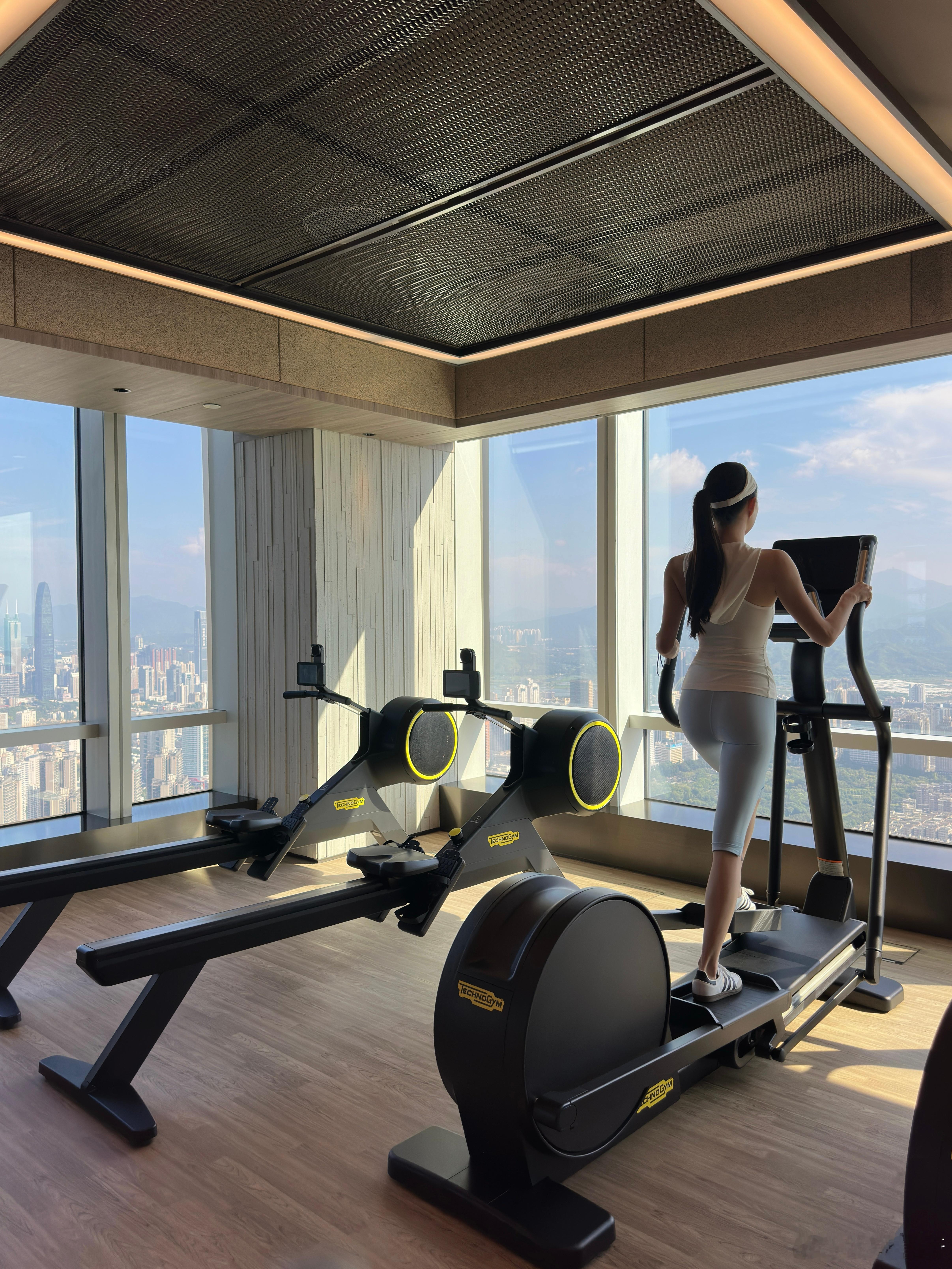 早上的一切都很有生命力  我也是 ​​​