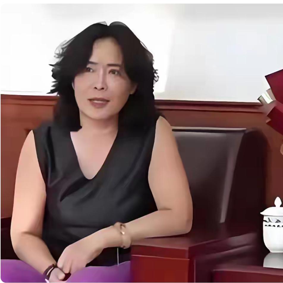 丈母娘们听好了，王楚钦的妈妈任伟提出了“选择儿媳妇三条件”，看看你家闺女够格不？