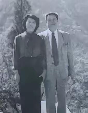 贾富元是大寨郭凤莲的丈夫，他1942年出生，是一位军人出身，两人均为山西省昔阳县