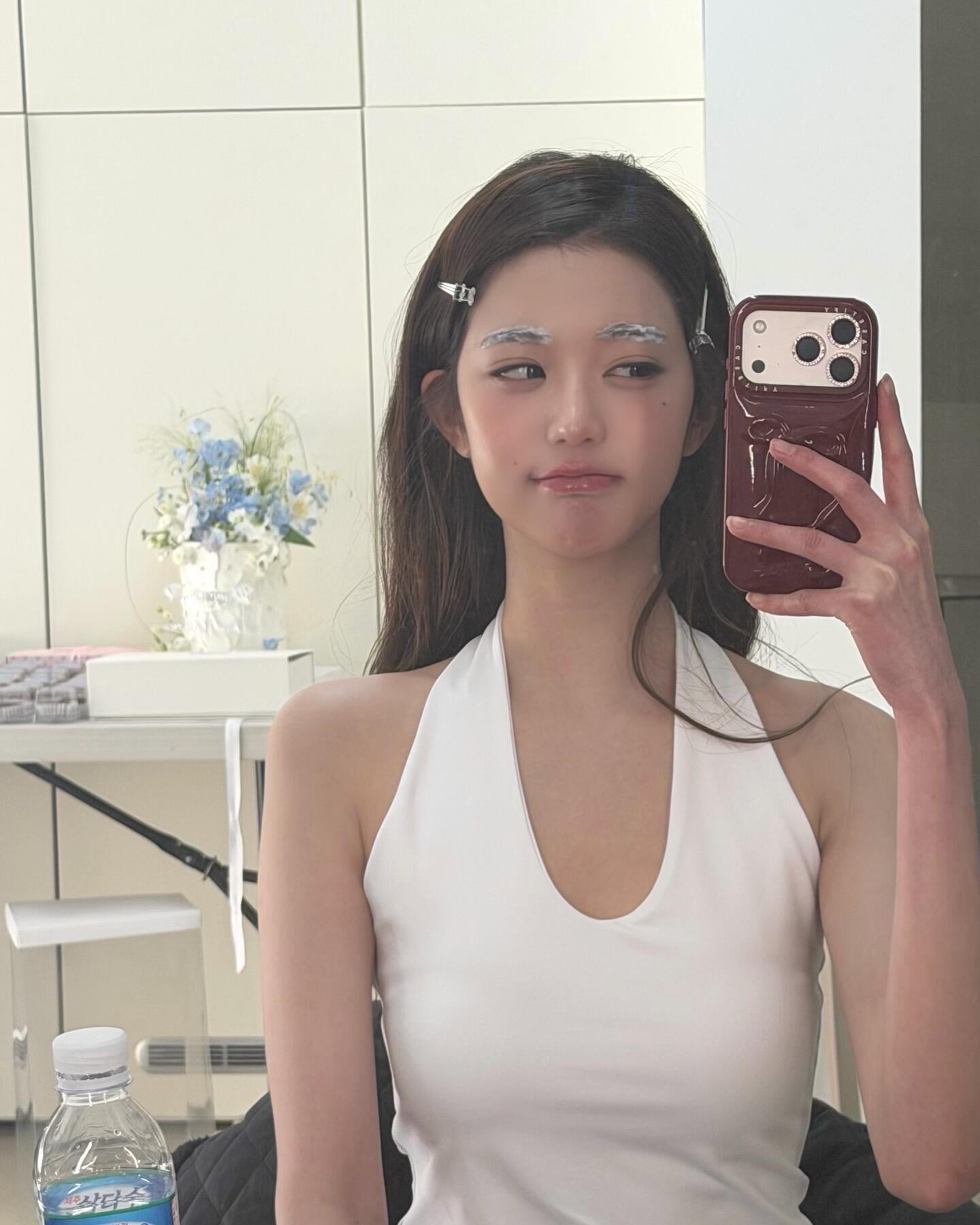 今日更新染眉毛的张元英🤳🏻萌的呀 