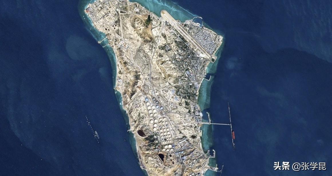 重磅消息：美媒Axios今天报道，特朗普正在考虑占领或封锁伊朗的哈尔克岛，以迫使