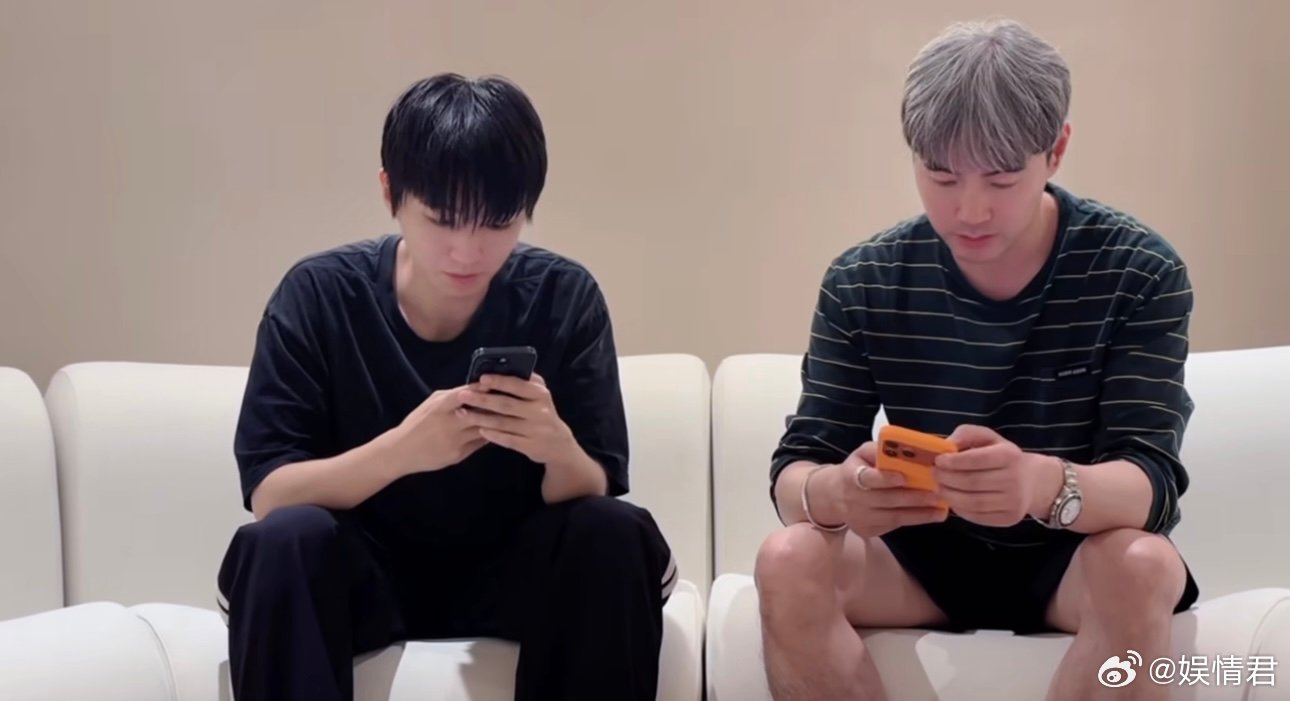 王俊凯还要看内场呢王俊凯你这手速不行啊王俊凯演唱会抢票，自己也抢不到，不是你这手