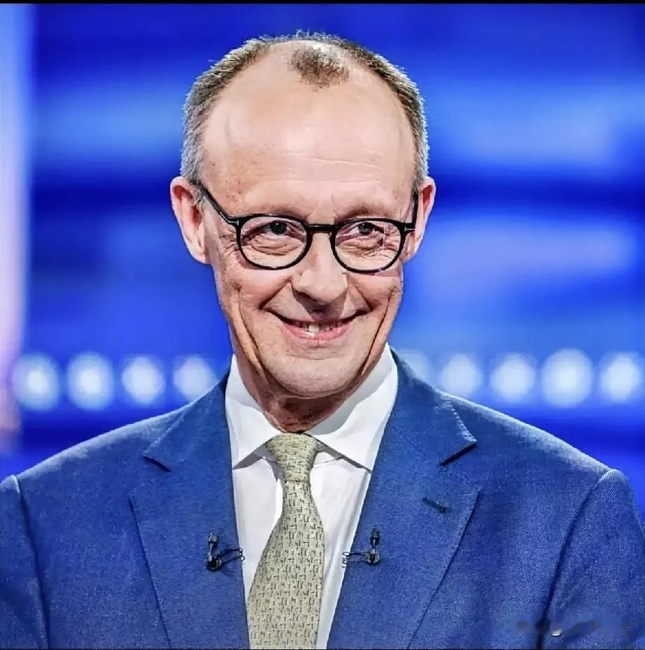 就在刚刚
德国突然宣布

昨天11月26日，德国这边一条重磅消息从联邦议院传出来