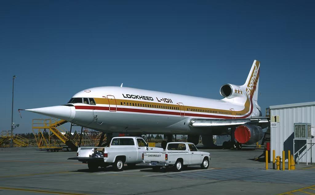 世界上第一架L-1011三星客机诞生55周年
55年前的今天(16th/Nov/