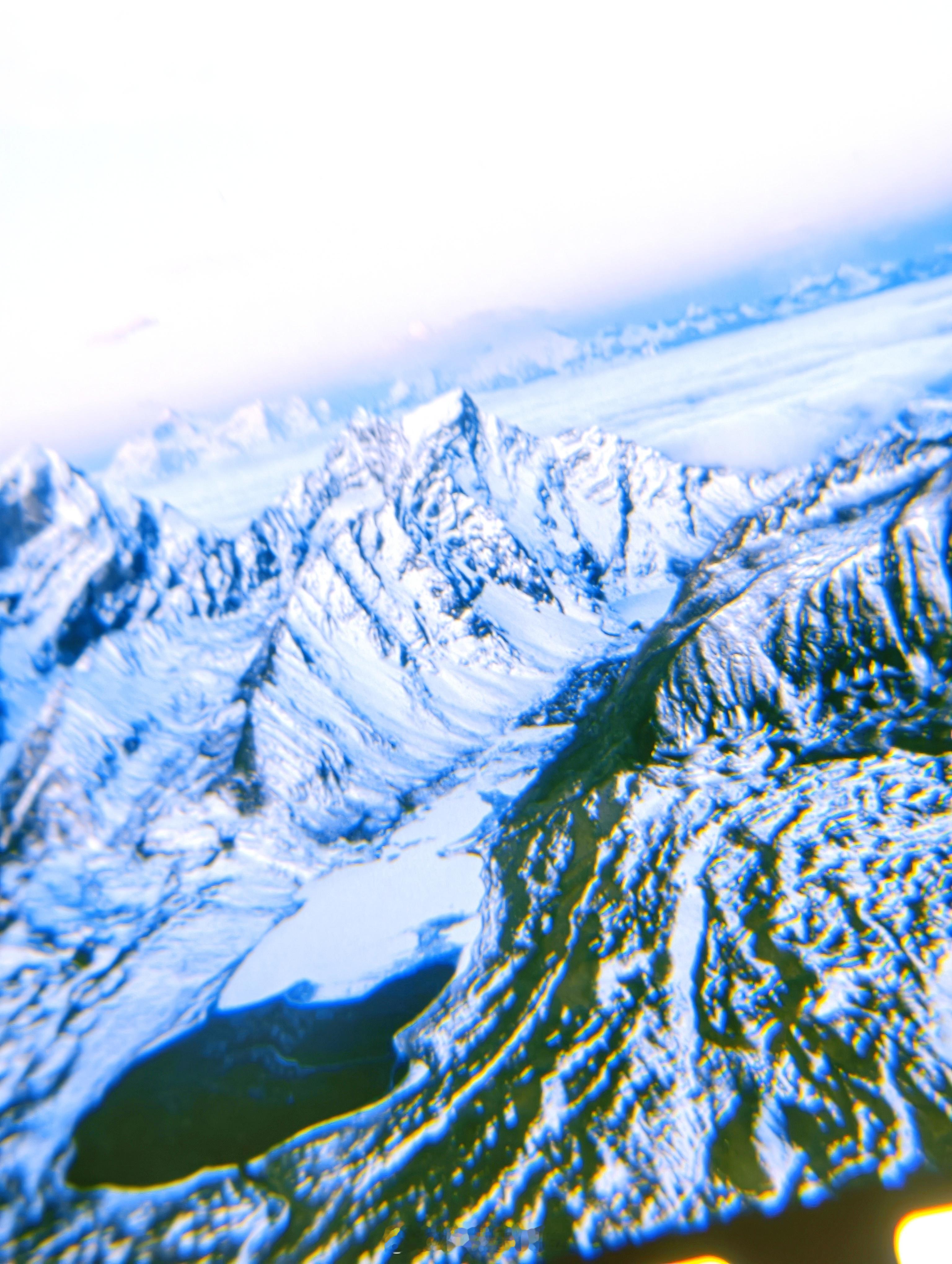 收到OPPO x 哈苏影像新品发布会邀请函，是两卷胶卷，也是这次Find X9 