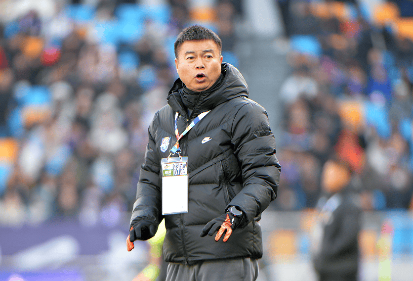 于根伟：目前伤病情况还比较严重，科尔多瓦能否出战待定