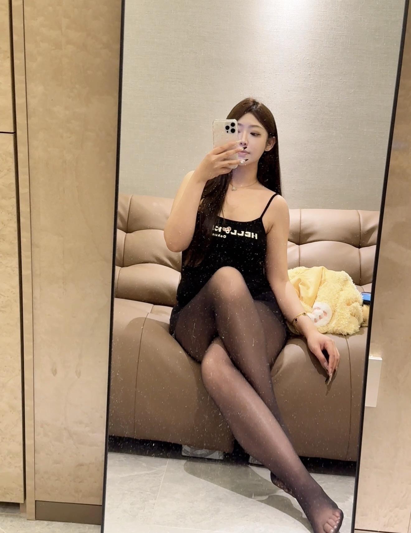 🍾。