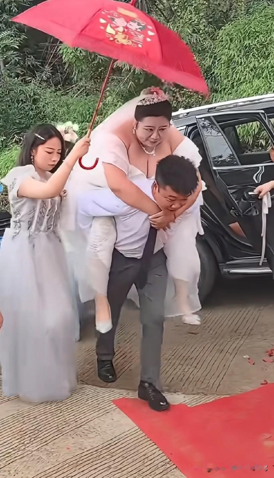 人生这饼，有人啃到甜蜜，有人只尝到酥脆
 
你以为老婆饼里有老婆？就像你以为结婚