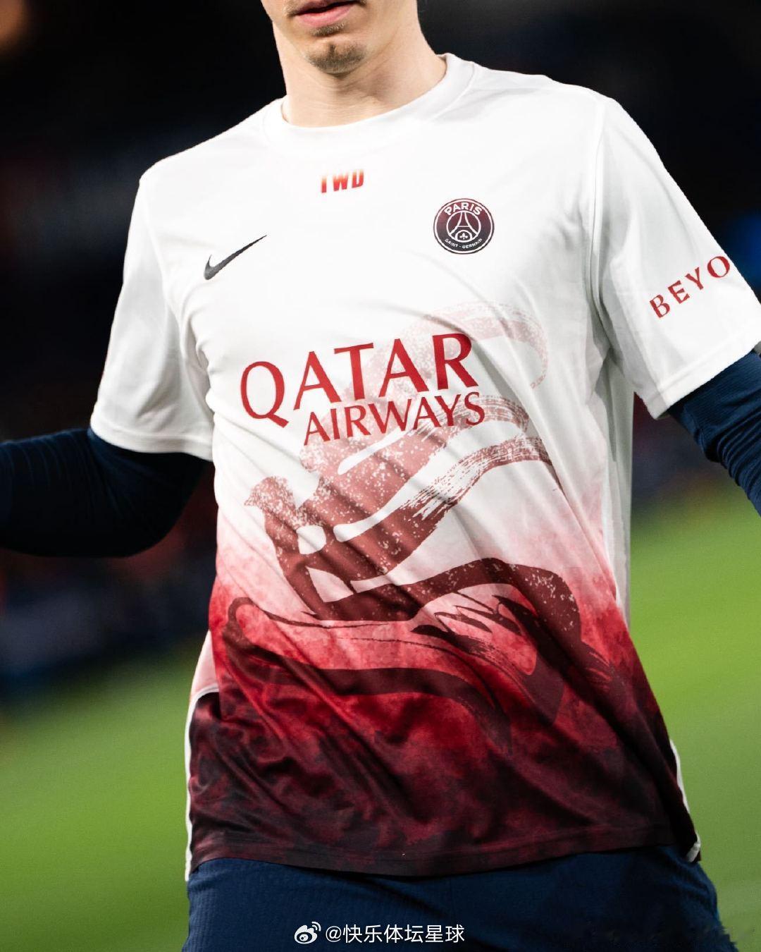 王嘉尔巴黎圣日尔曼联名球衣昨天刚结束的法甲联赛巴黎圣日耳曼3比0梅斯，让国内外球