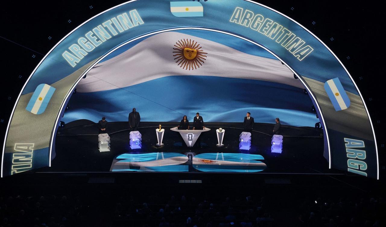 2026年世界杯分组抽签揭晓：葡萄牙形势乐观，英格兰陷入苦战

北京时间12月6