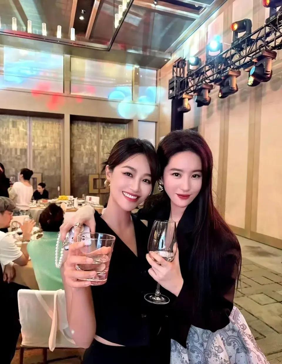 选一个结婚，你会选谁？