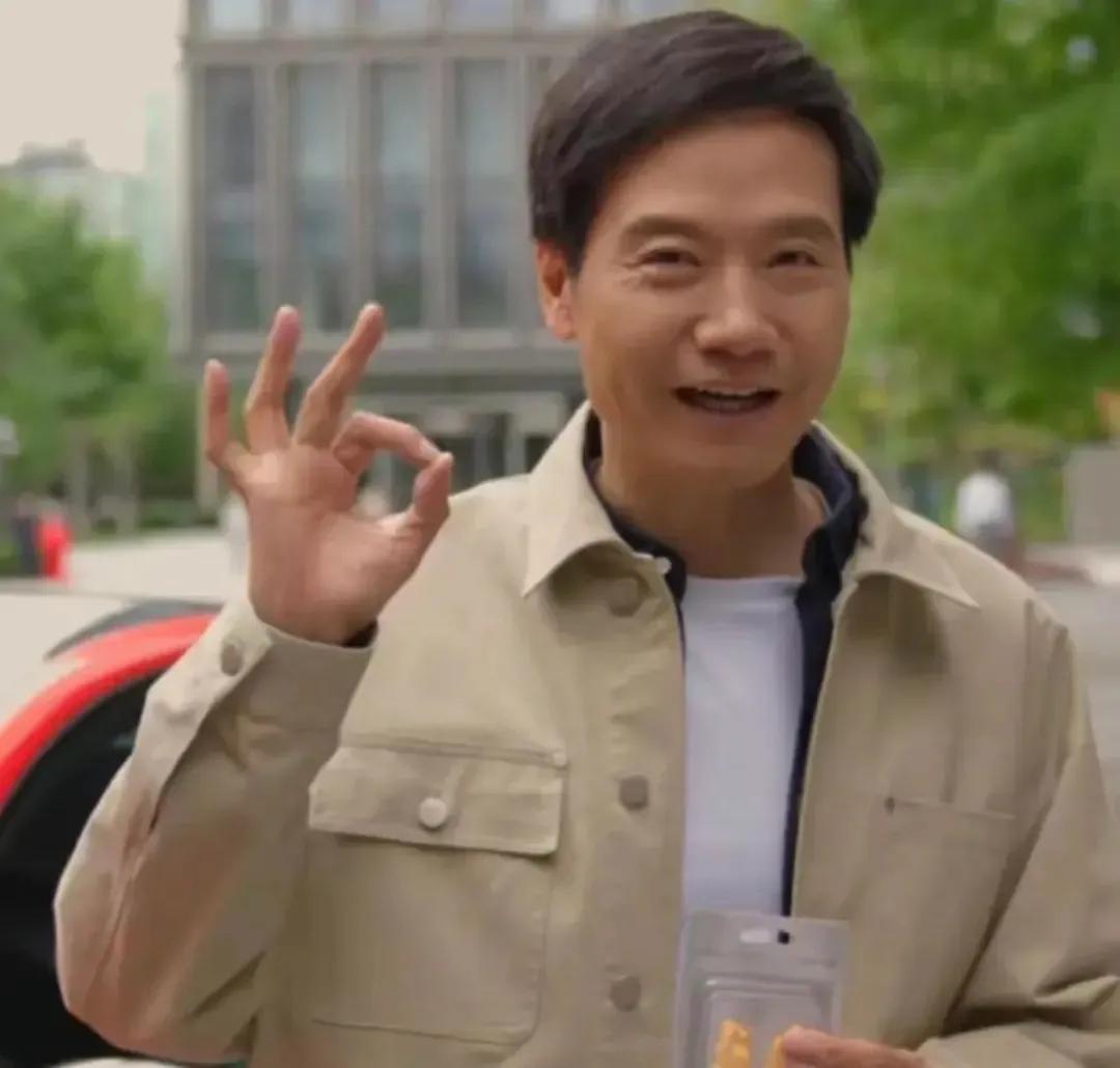 雷军不装了，小米汽车确定涨价。在新一代SU7发布前昔，雷军再次放出风来，提前给大