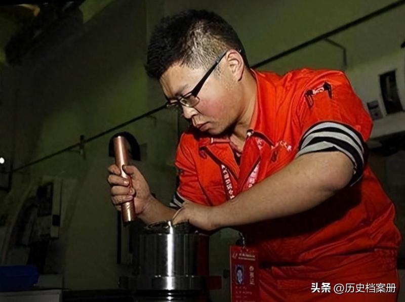 2008年，青海西宁市的学霸周浩凭借660多分，在青海省理科榜上排前5名，上了北