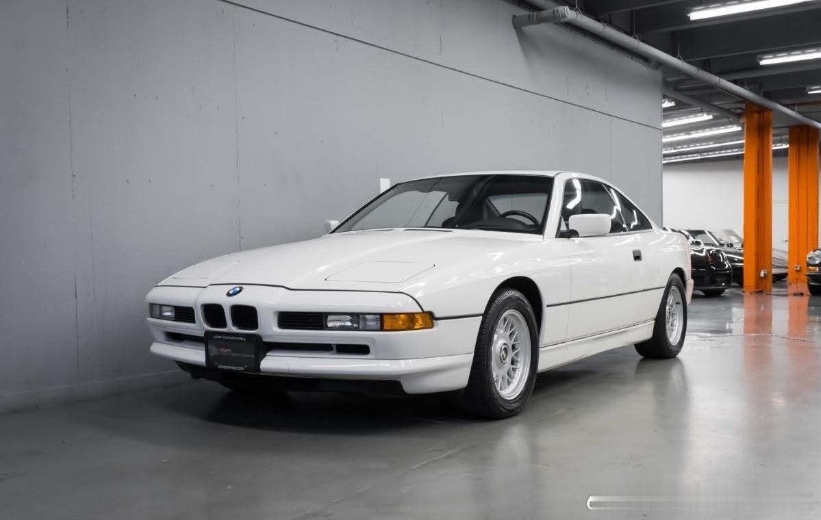 宝马850是宝马第一代8系（E31）中的重要车型，宝马850系列中的850CSi