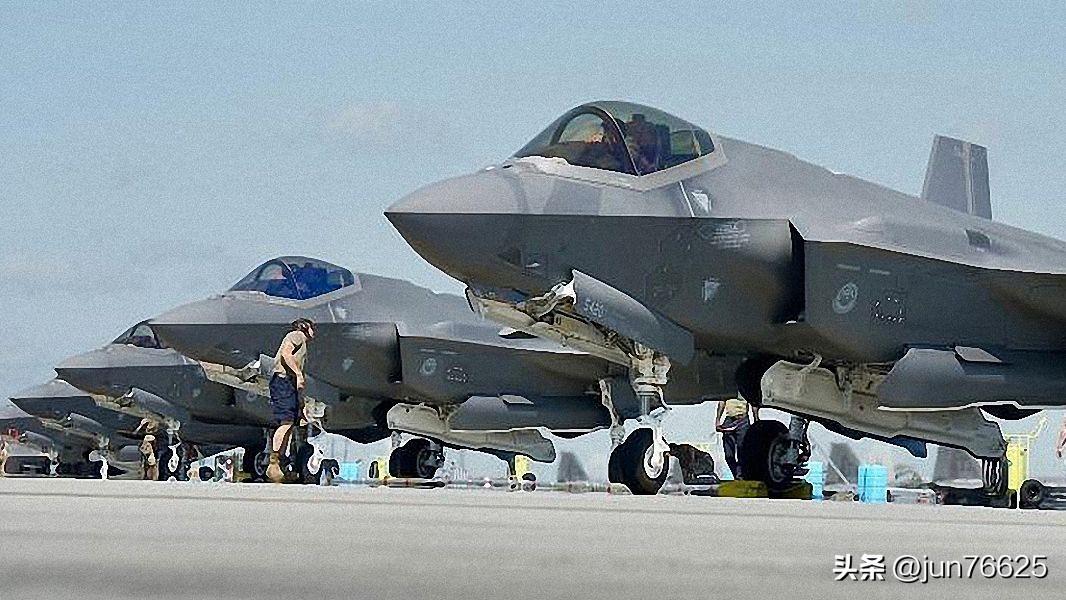 美军F-35再次坠毁，接替印度成为摔机大户！
3月31日，美国空军的一架F-35