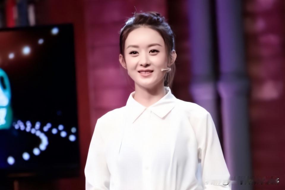 #于正曾想签下赵丽颖#
其实于正真的捧出了不少当红女明星，比如《宫》的杨幂，《陆