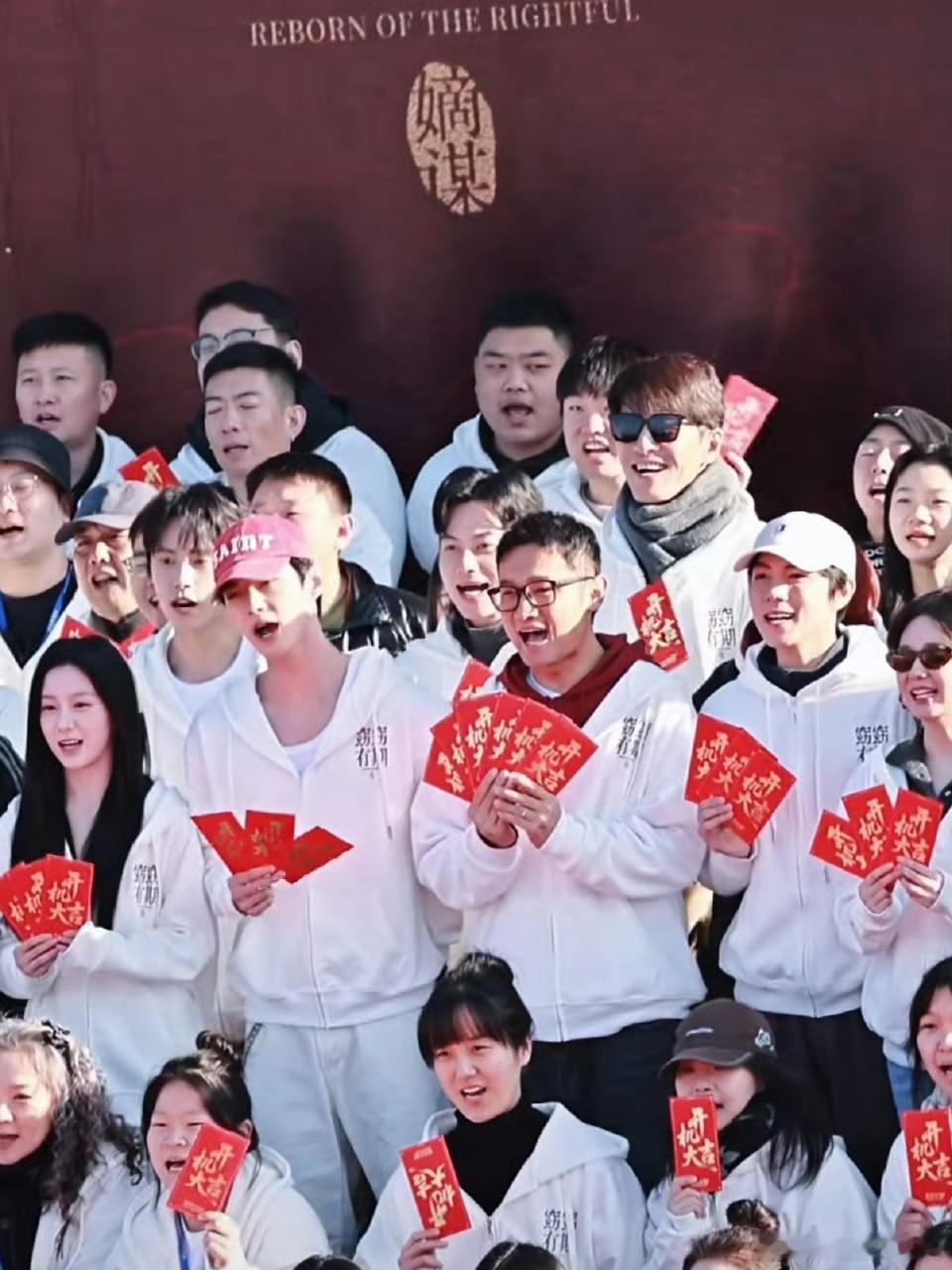 何与包上恩赵一博新剧官宣，《窈窈有期》开机窈窈有期开机