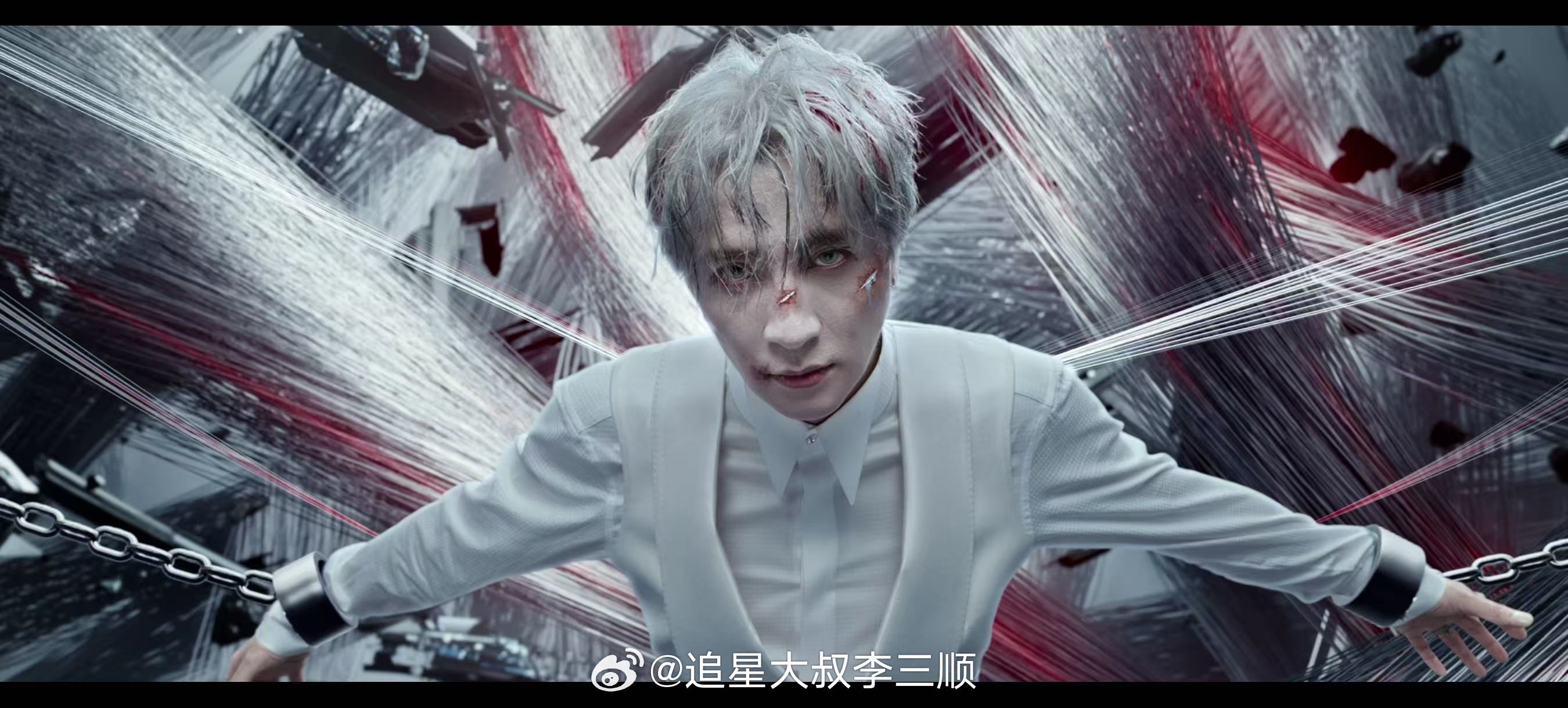 凌晨三点刷到万兽之王预告，现在彻底睡不着了。薛之谦那个眼神太有故事感了，锁链、困