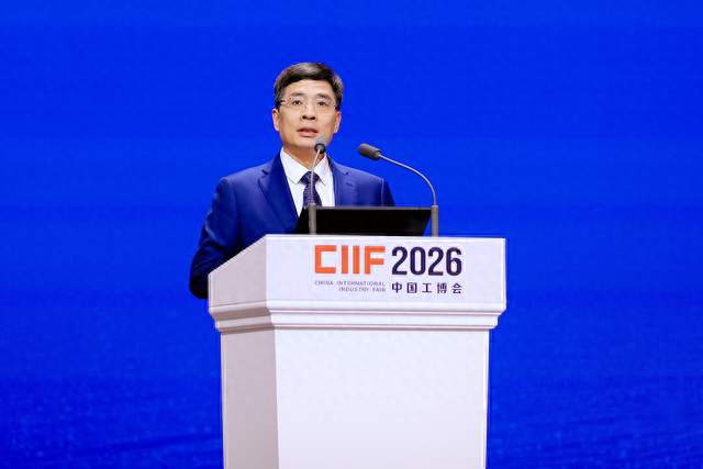 海尔周云杰：AI 无界，智造有根