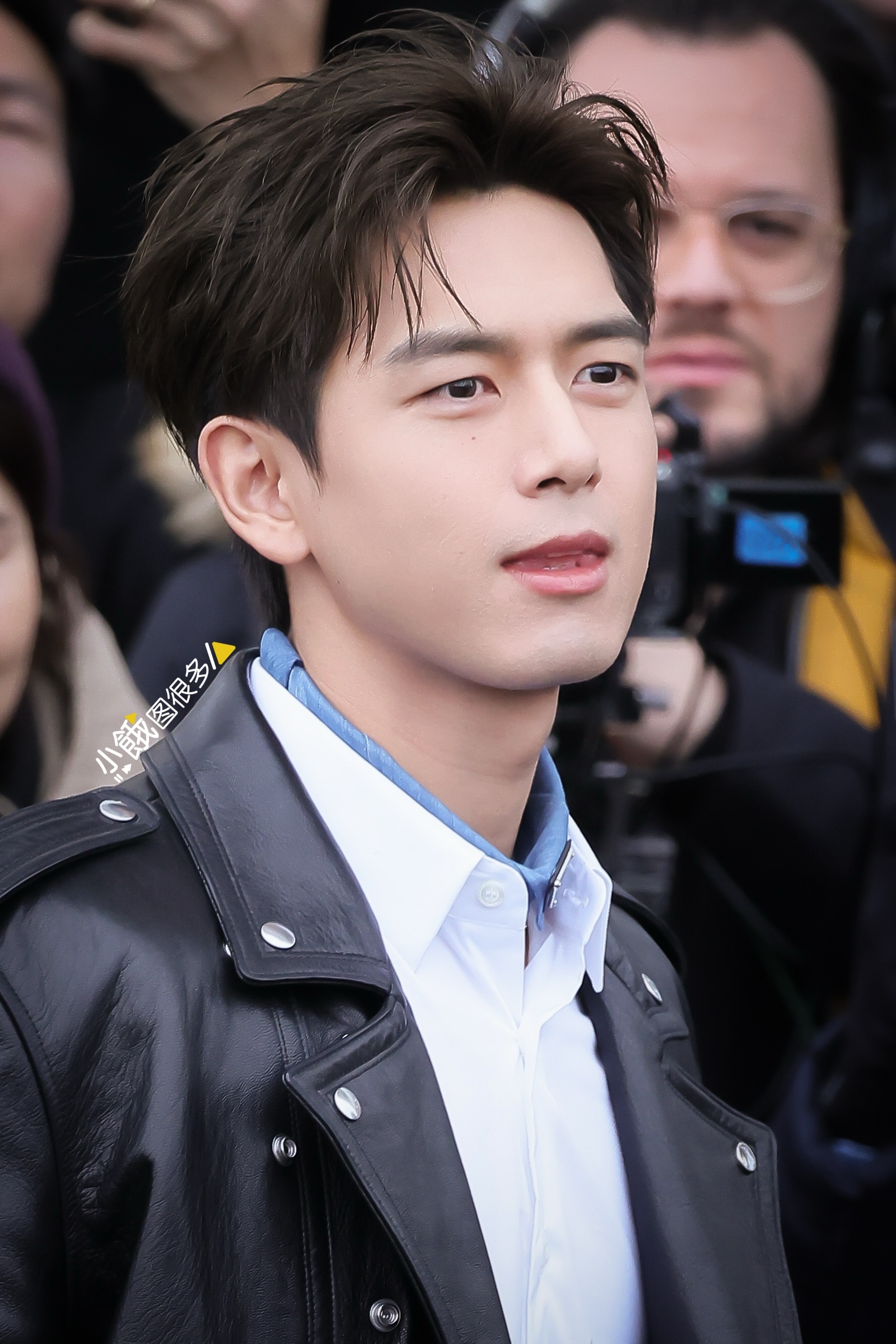 李现回应英文名Jungle  20250119 李现时装周高清图集6p，Jung