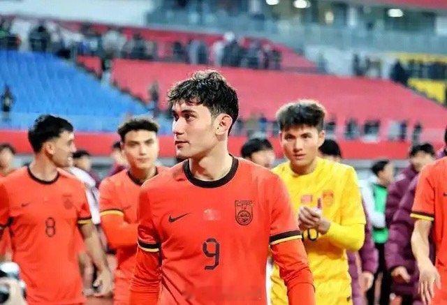 北青体育消息，18日，2003年龄段中国U22队离开集训地广东肇庆，乘坐下午1点