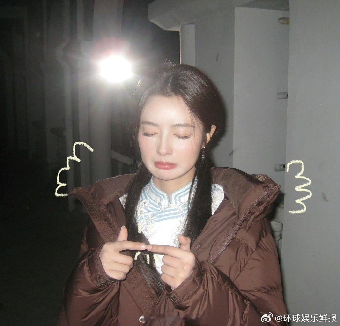 听劝！下次见徐若晗，一定把秋裤安排上 